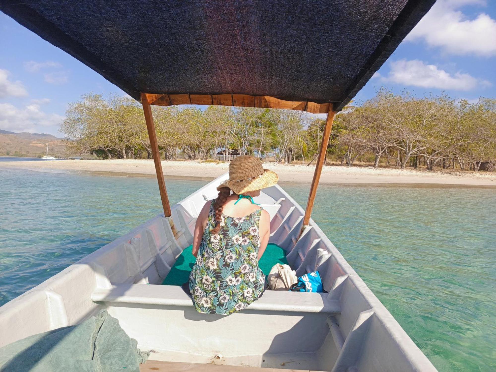 Yellow Coco Gili Gede Εξωτερικό φωτογραφία