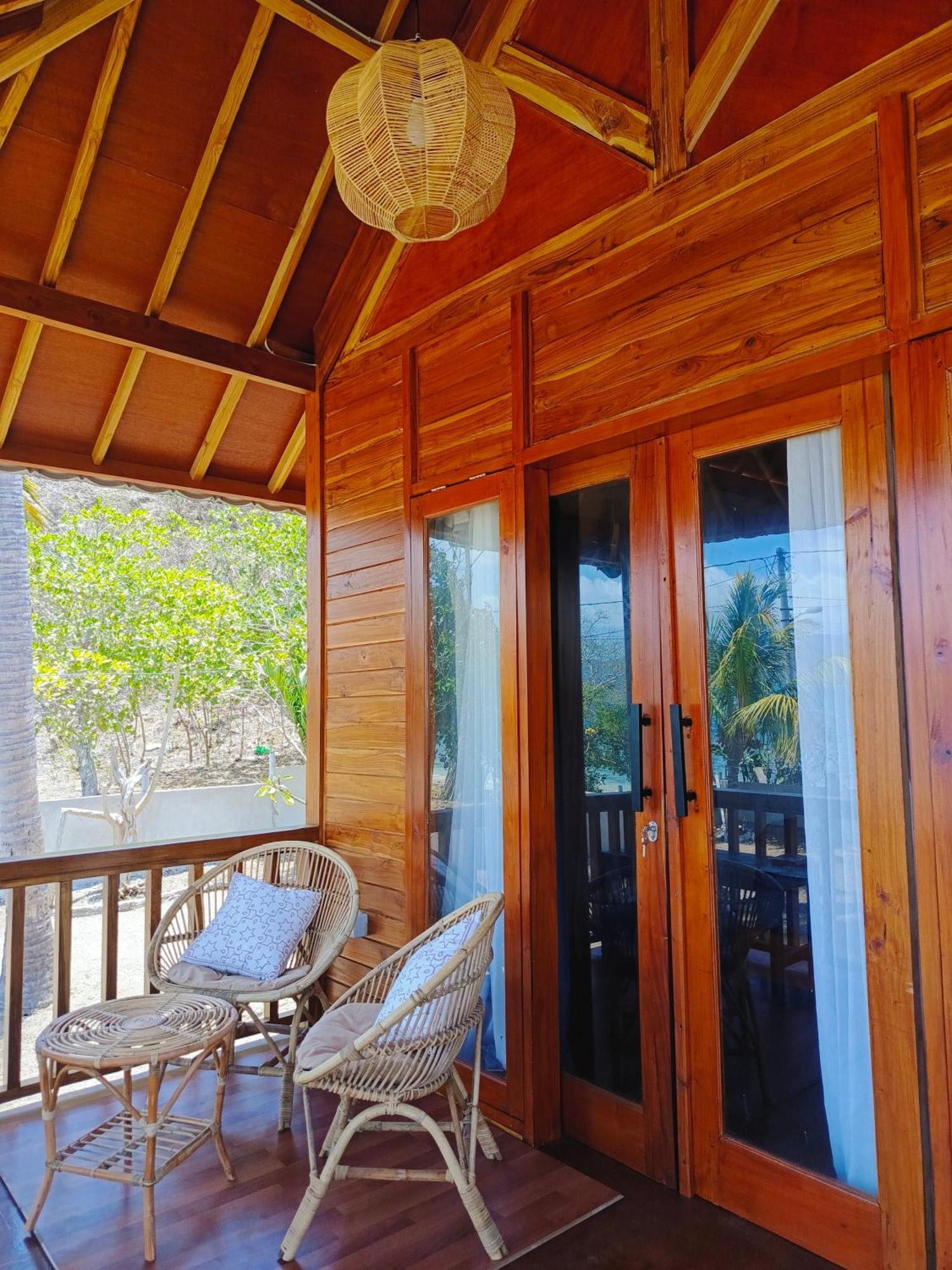 Yellow Coco Gili Gede Εξωτερικό φωτογραφία